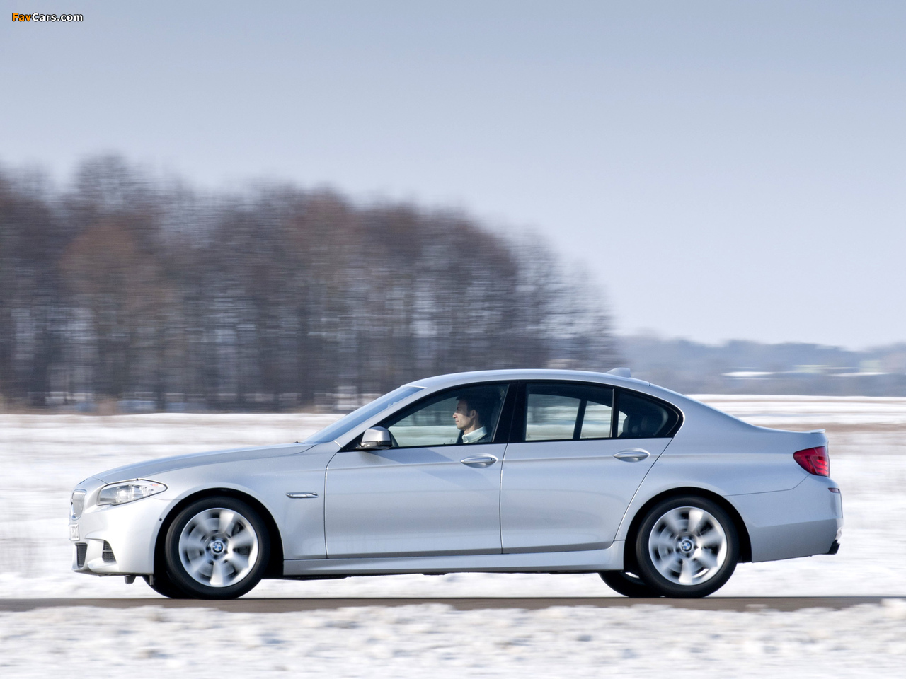 BMW M550d xDrive Sedan (F10) 2012 images (1280 x 960)