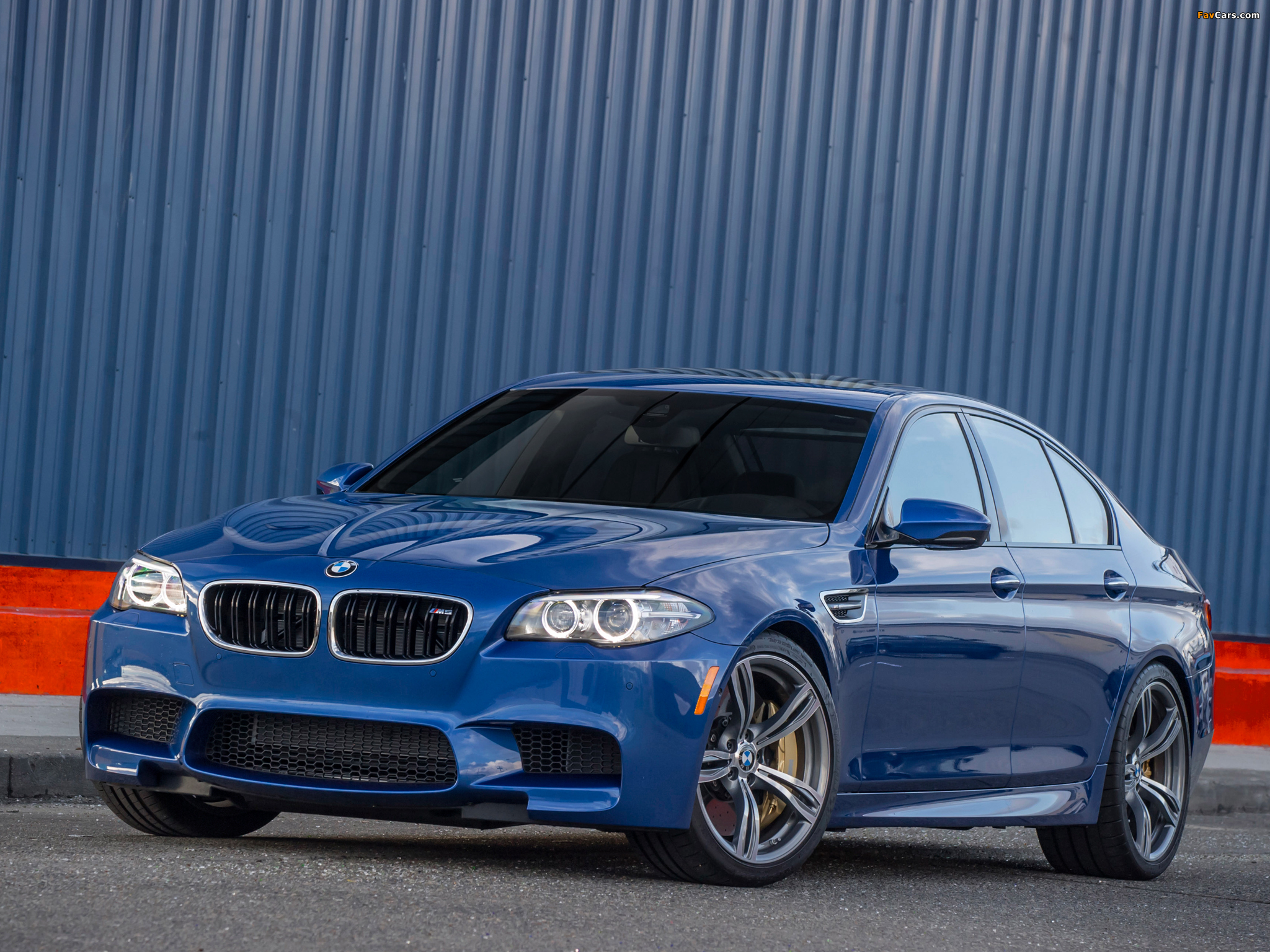 BMW M5 US-spec (F10) 2013 images (2048 x 1536)