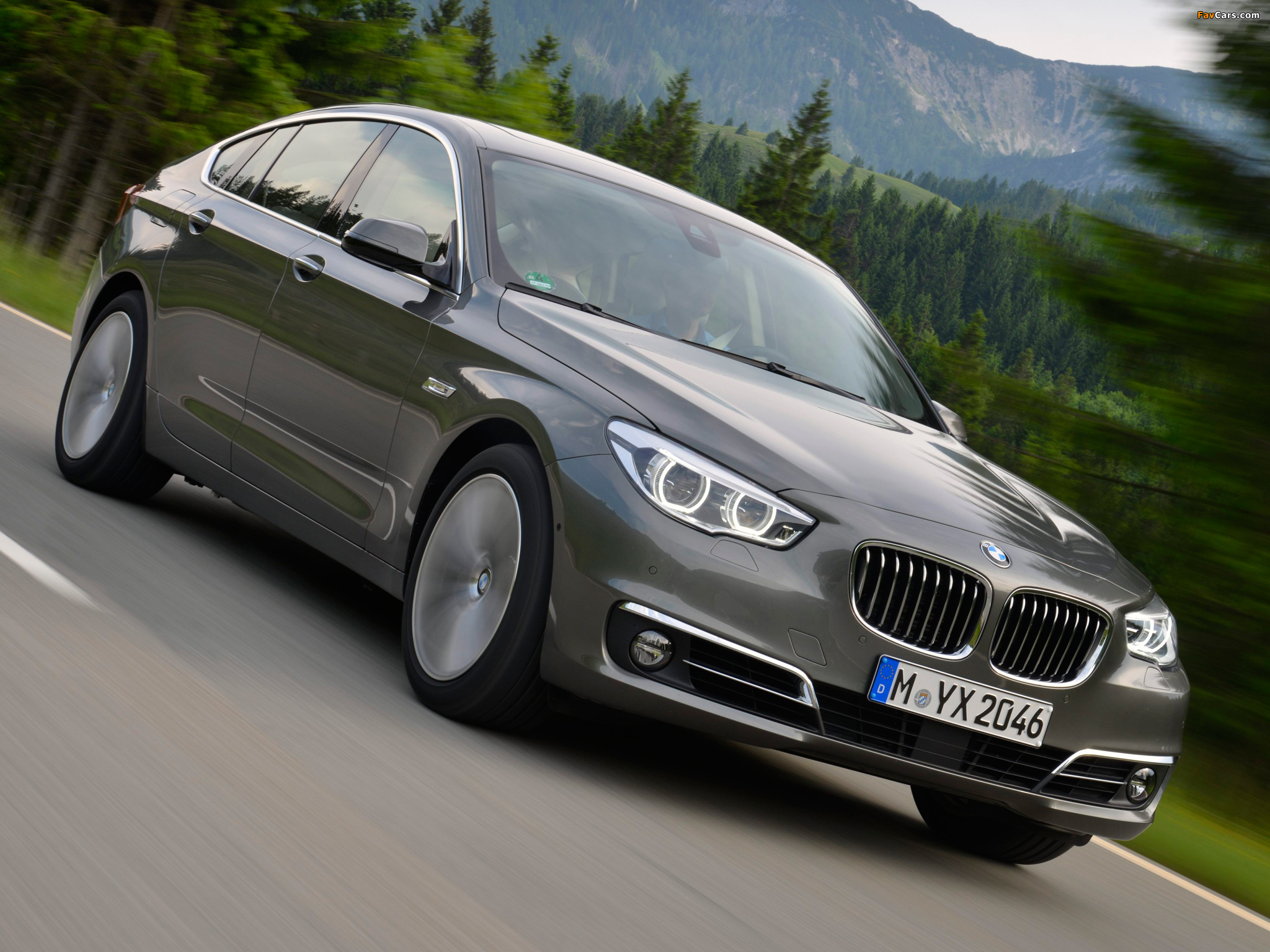 BMW 535i Gran Turismo Luxury Line (F07) 2013 images (2048 x 1536)