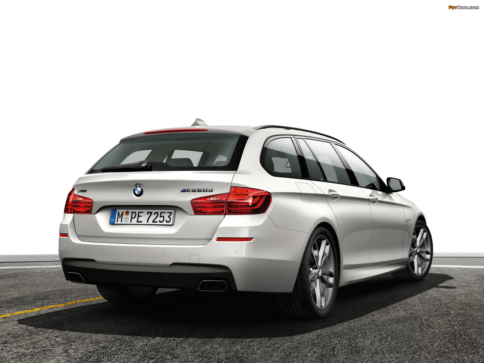 BMW M550d xDrive Touring (F11) 2013 images (1600 x 1200)
