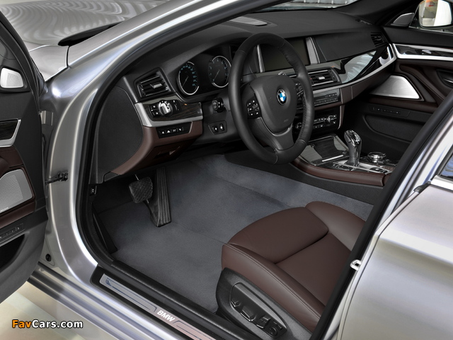 BMW 535i Sedan Luxury Line (F10) 2013 images (640 x 480)