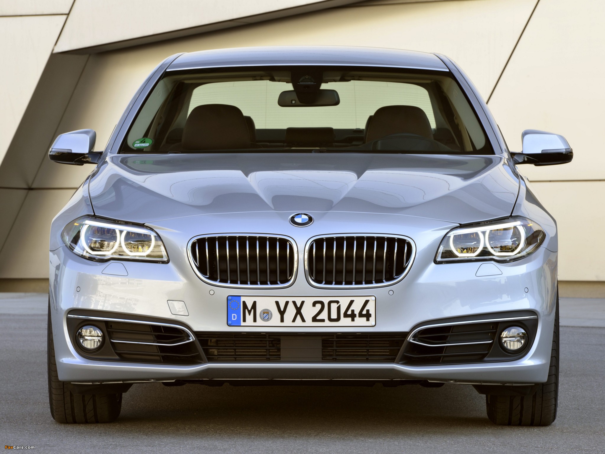 BMW 530d Sedan Luxury Line (F10) 2013 photos (2048 x 1536)