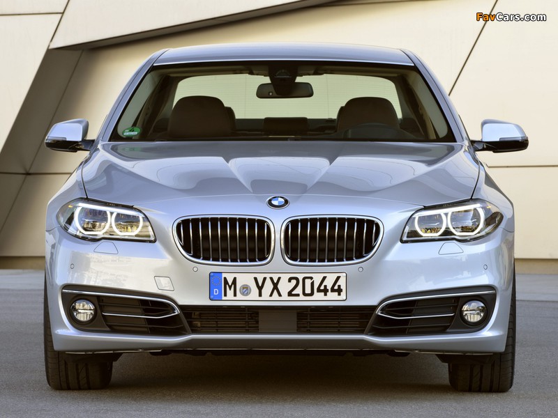 BMW 530d Sedan Luxury Line (F10) 2013 photos (800 x 600)