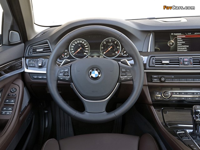 BMW 530d Sedan Luxury Line (F10) 2013 pictures (640 x 480)