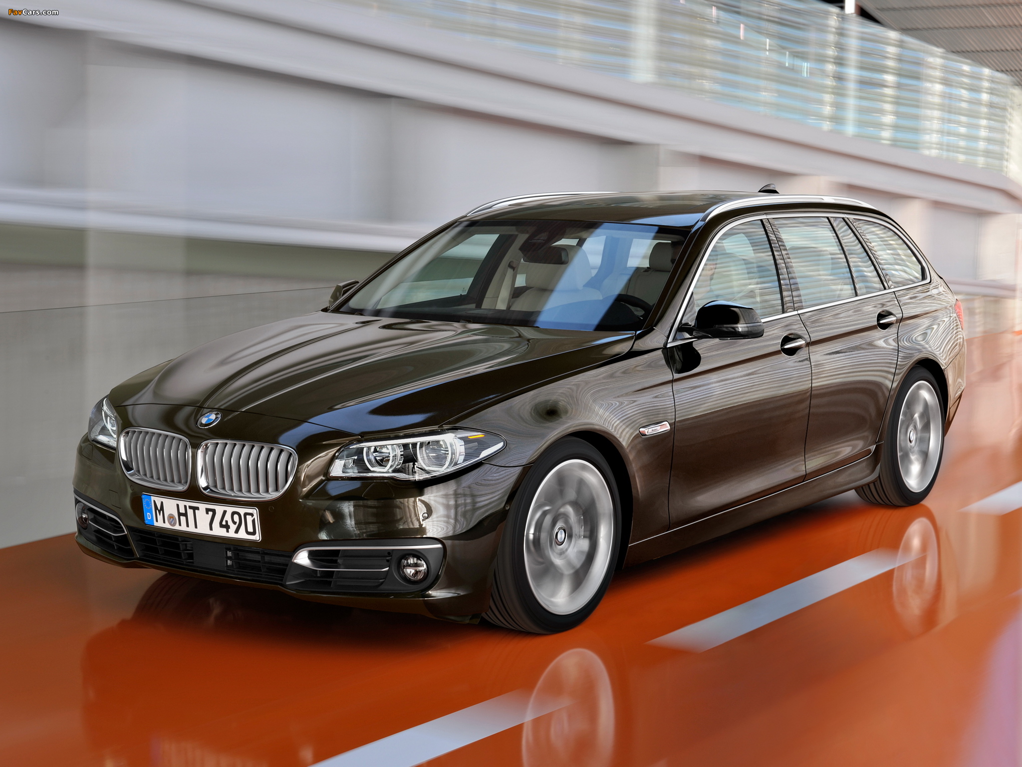 BMW 530d xDrive Touring Modern Line (F11) 2013 pictures (2048 x 1536)