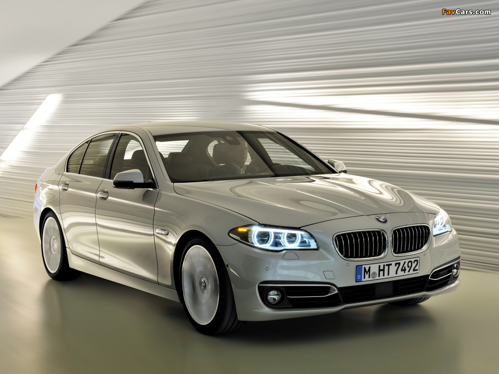 BMW 535i Sedan Luxury Line (F10) 2013 wallpapers (1024 x 768)