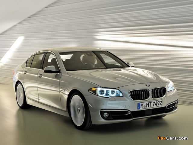 BMW 535i Sedan Luxury Line (F10) 2013 wallpapers (640 x 480)
