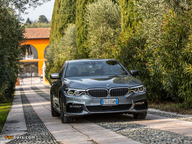 BMW 530d xDrive Sedan M Sport (G30) 2017 photos (640 x 480)