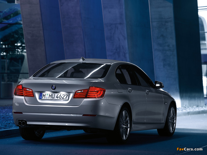 BMW 5 Series F10-F11 images (800 x 600)