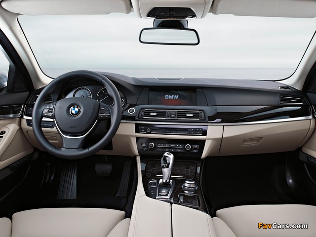 BMW 5 Series F10-F11 images (640 x 480)