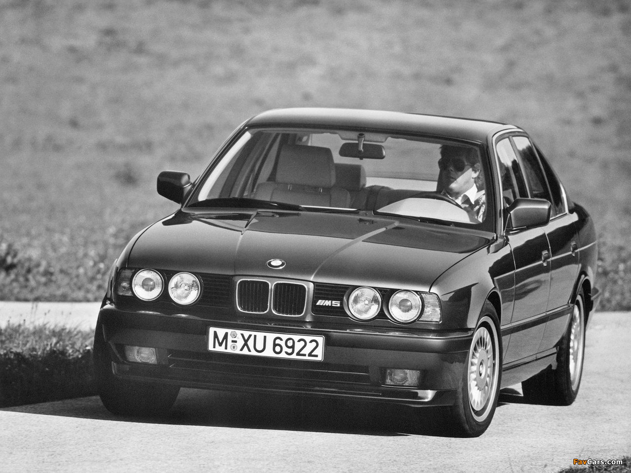 BMW M5 (E34) 1988–92 images (1280 x 960)
