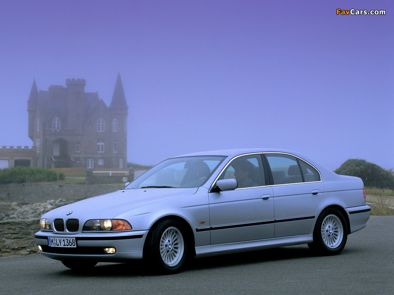 BMW 5 Series Sedan (E39) 1995–2003 wallpapers (800 x 600)
