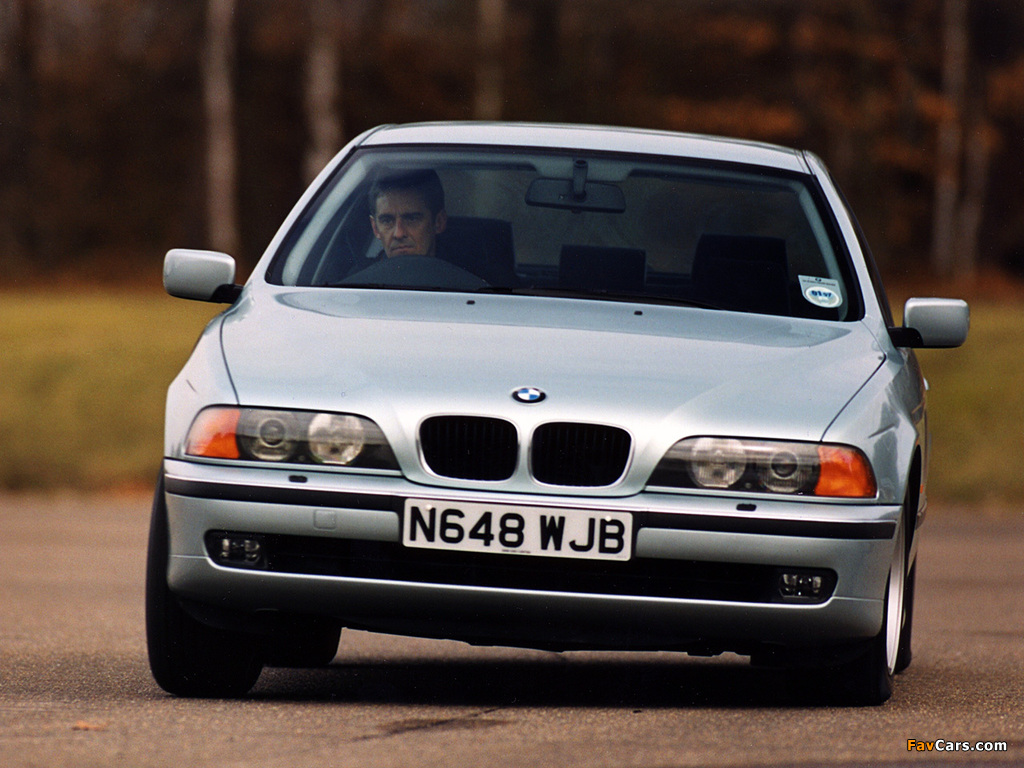 BMW 540i Sedan UK-spec (E39) 1996–2000 wallpapers (1024 x 768)