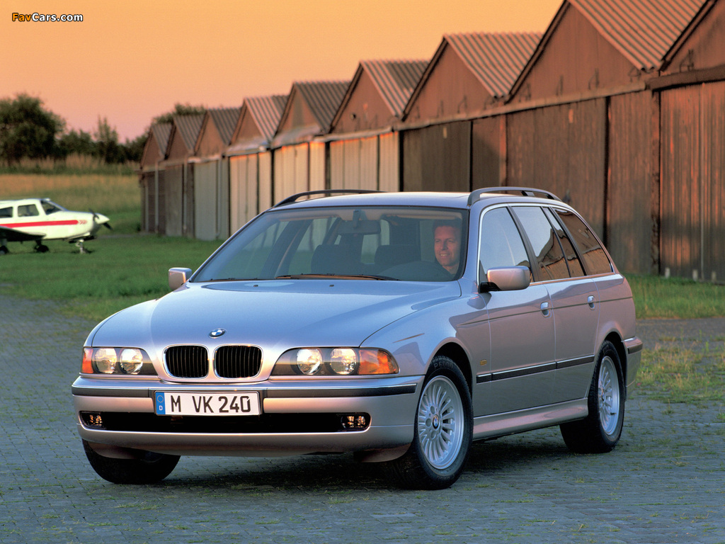 BMW 5 Series Touring (E39) 1997–2004 images (1024 x 768)