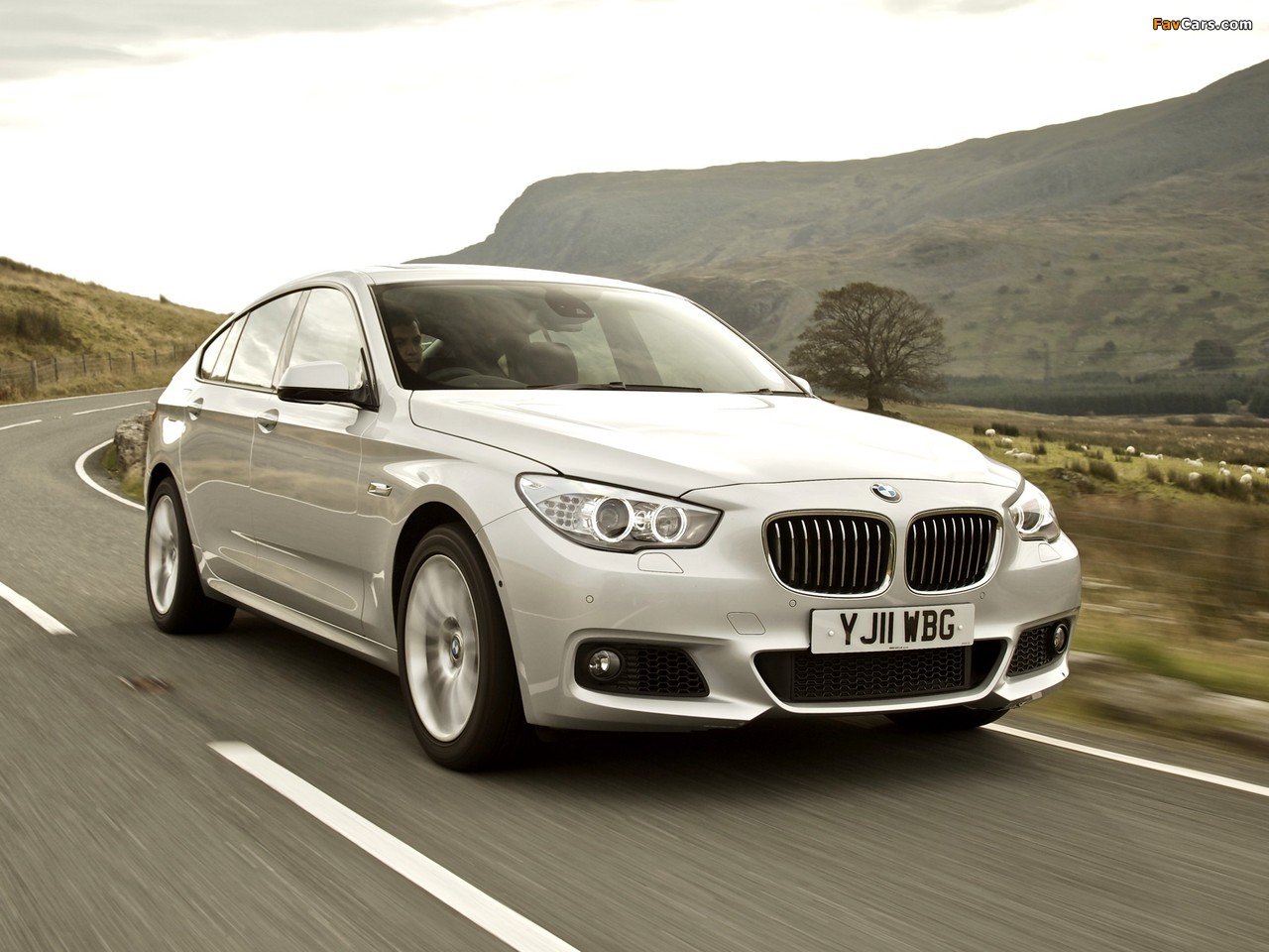 Images of BMW 5 Series Gran Turismo M Sport Package UK-spec (F07) 2011–13 (1280 x 960)