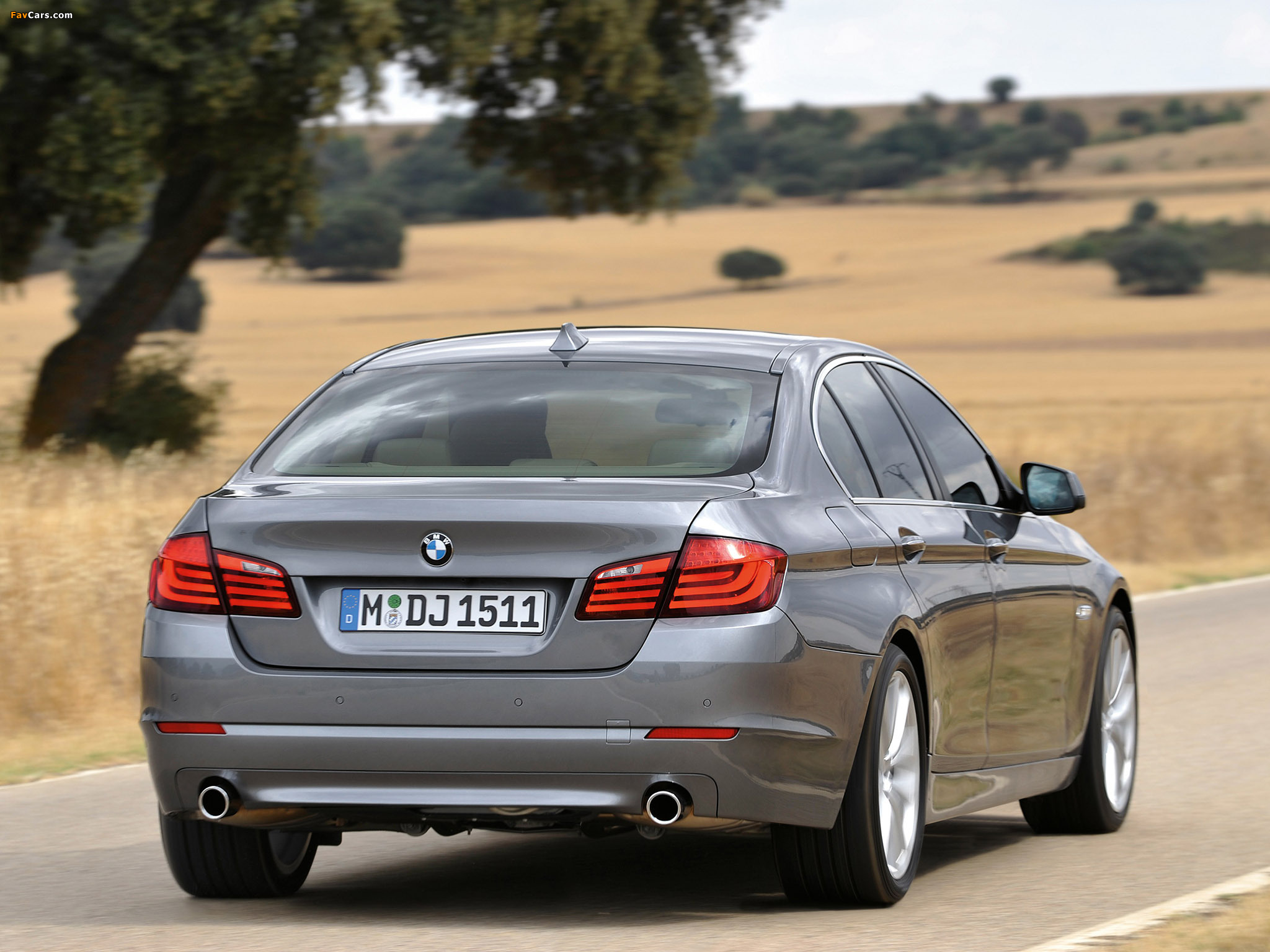Images of BMW 5 Series F10-F11 (2048 x 1536)