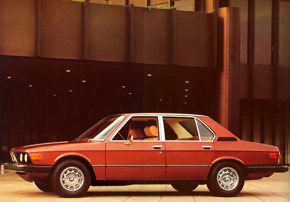 Images of BMW 530i Sedan US-spec (E12) 1974–77