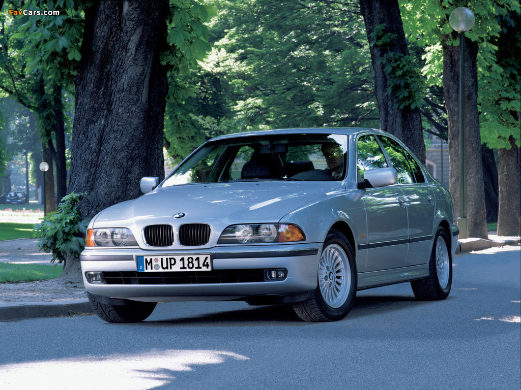 Images of BMW 5 Series Sedan (E39) 1995–2003 (1024 x 768)