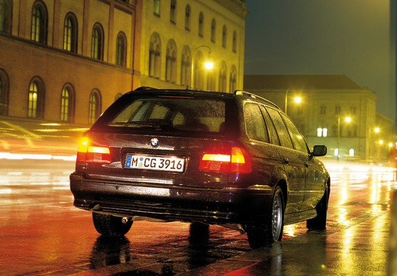 Images of BMW 5 Series Touring (E39) 1997–2004