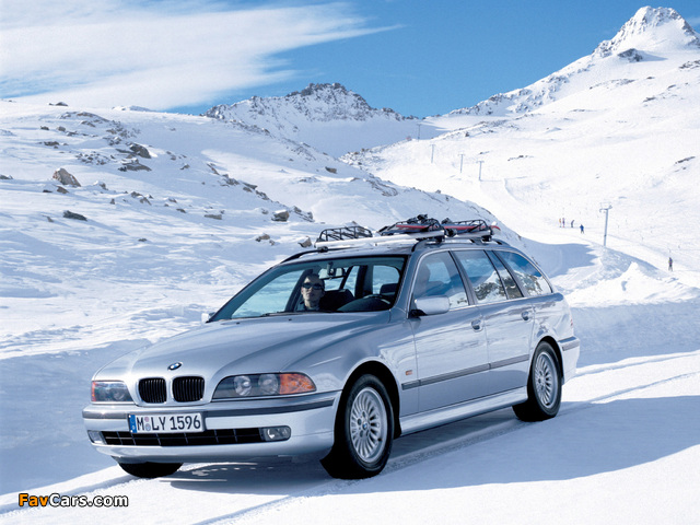 Images of BMW 528i Touring (E39) 1997–2000 (640 x 480)