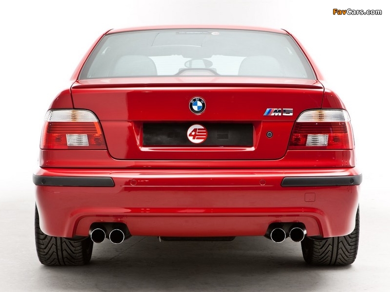 Images of BMW M5 UK-spec (E39) 1998–2003 (800 x 600)