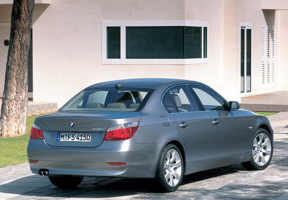 Images of BMW 5 Series Sedan (E60) 2003–07