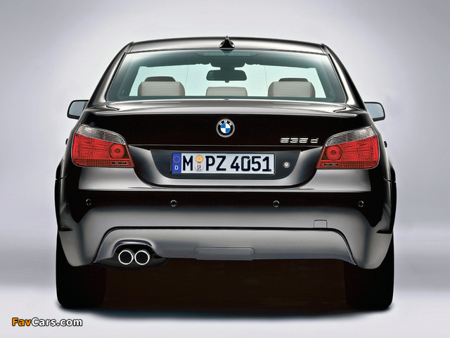 Images of BMW 535d Sedan M Sports Package (E60) 2005 (640 x 480)