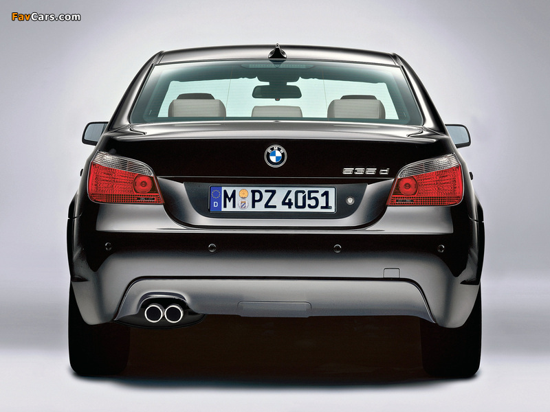 Images of BMW 535d Sedan M Sports Package (E60) 2005 (800 x 600)