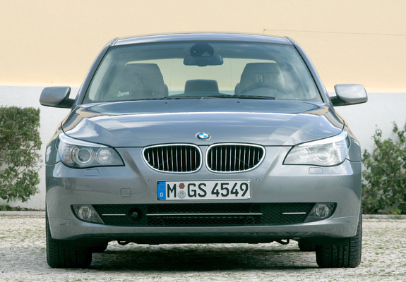 Images of BMW 530i Sedan (E60) 2007–10