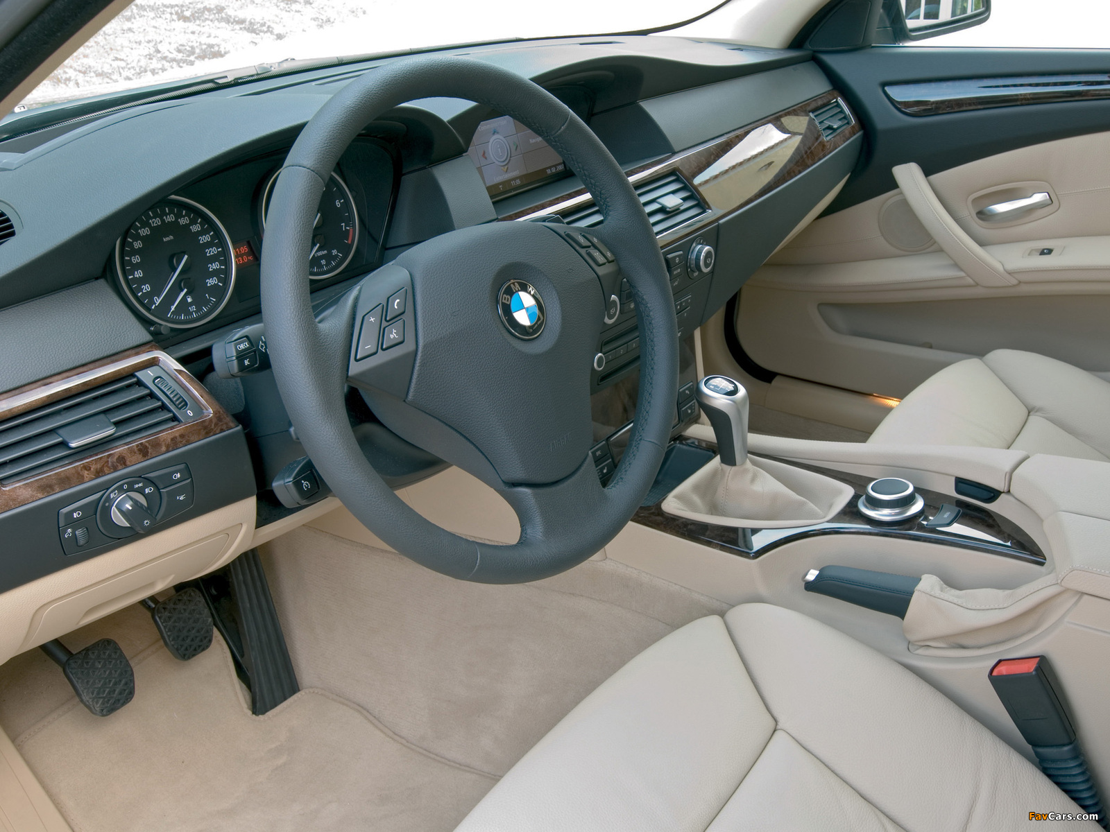 Images of BMW 530i Sedan (E60) 2007–10 (1600 x 1200)