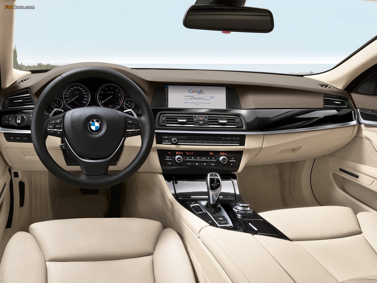 Images of BMW 5 Series Touring (F11) 2010–13 (1280 x 960)