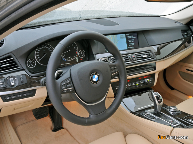 Images of BMW 535i Sedan (F10) 2010–13 (640 x 480)