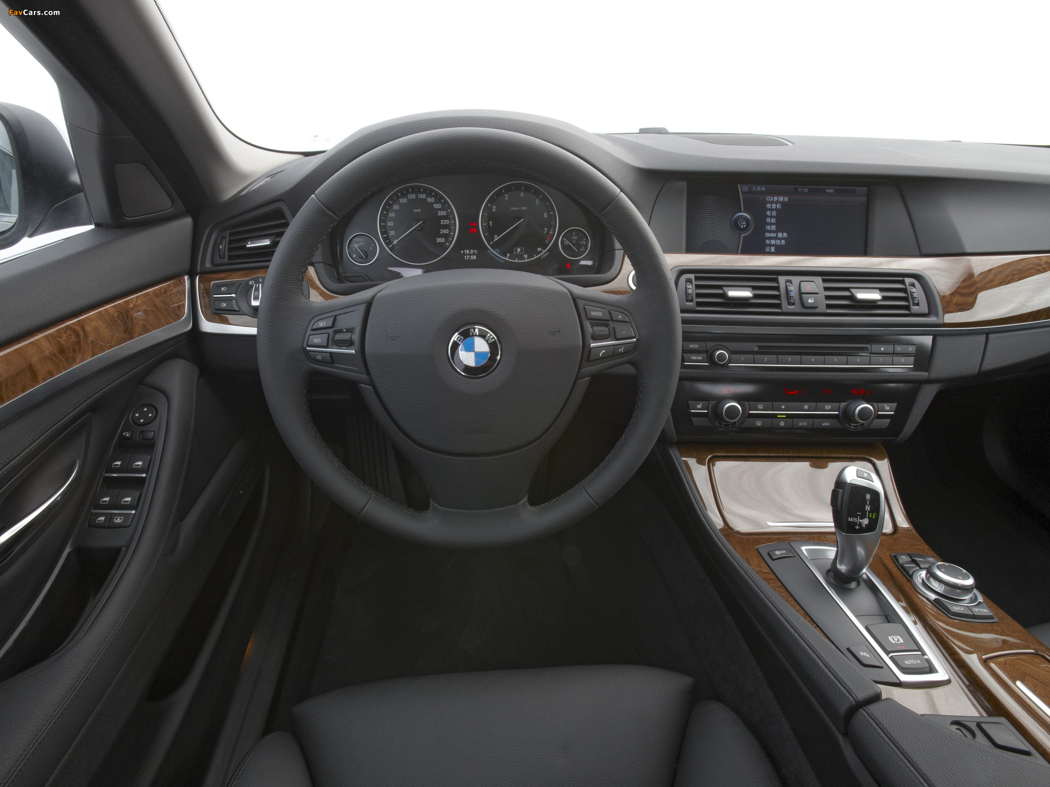 Images of BMW 528Li (F10) 2010 (2048 x 1536)