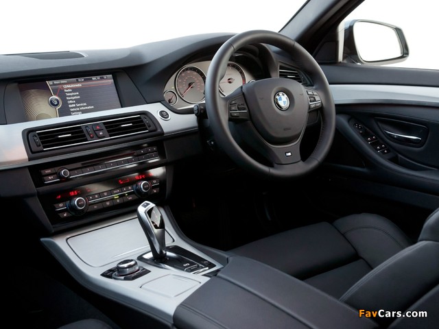 Images of BMW 525d Touring M Sports Package UK-spec (F11) 2010 (640 x 480)