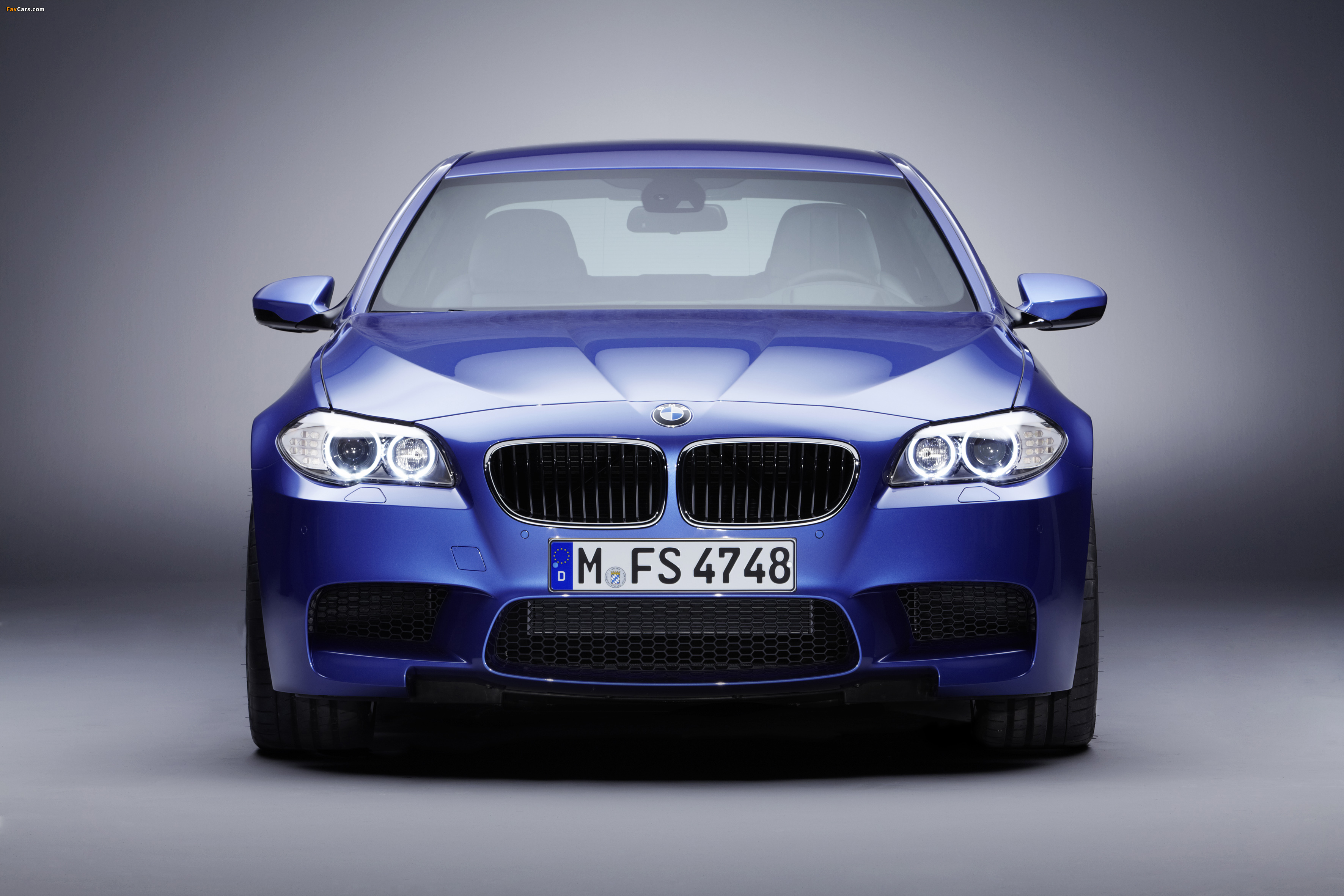 Images of BMW M5 (F10) 2011–13 (3543 x 2362)
