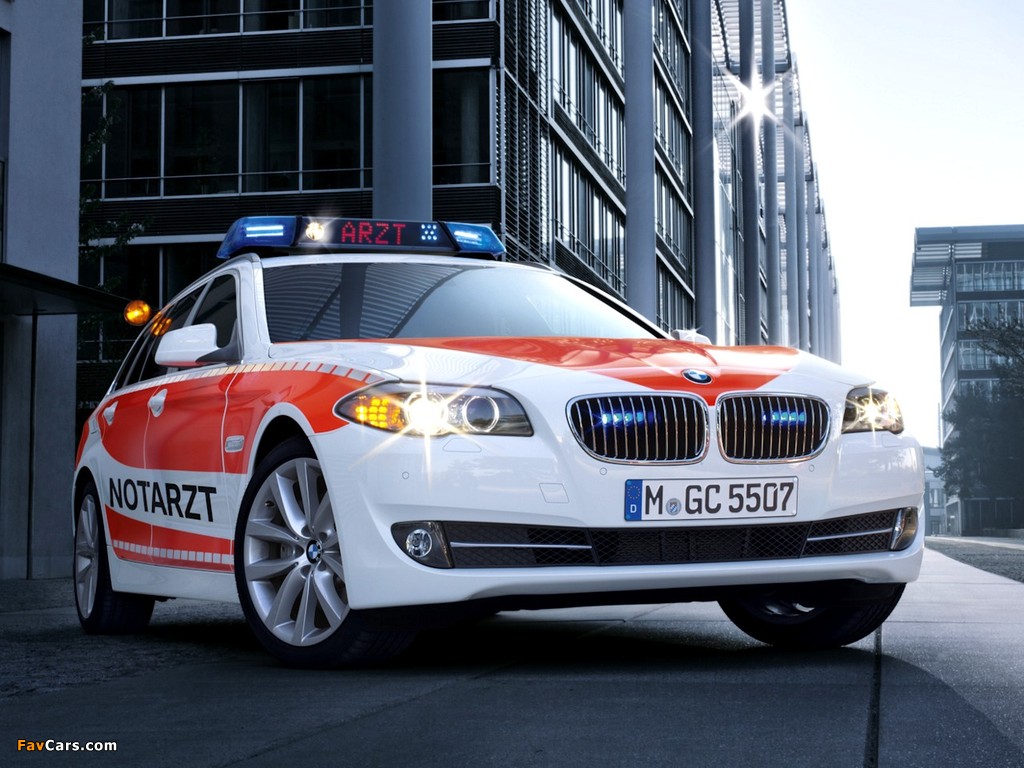 Images of BMW 5 Series Touring Notarzt (F11) 2011–13 (1024 x 768)