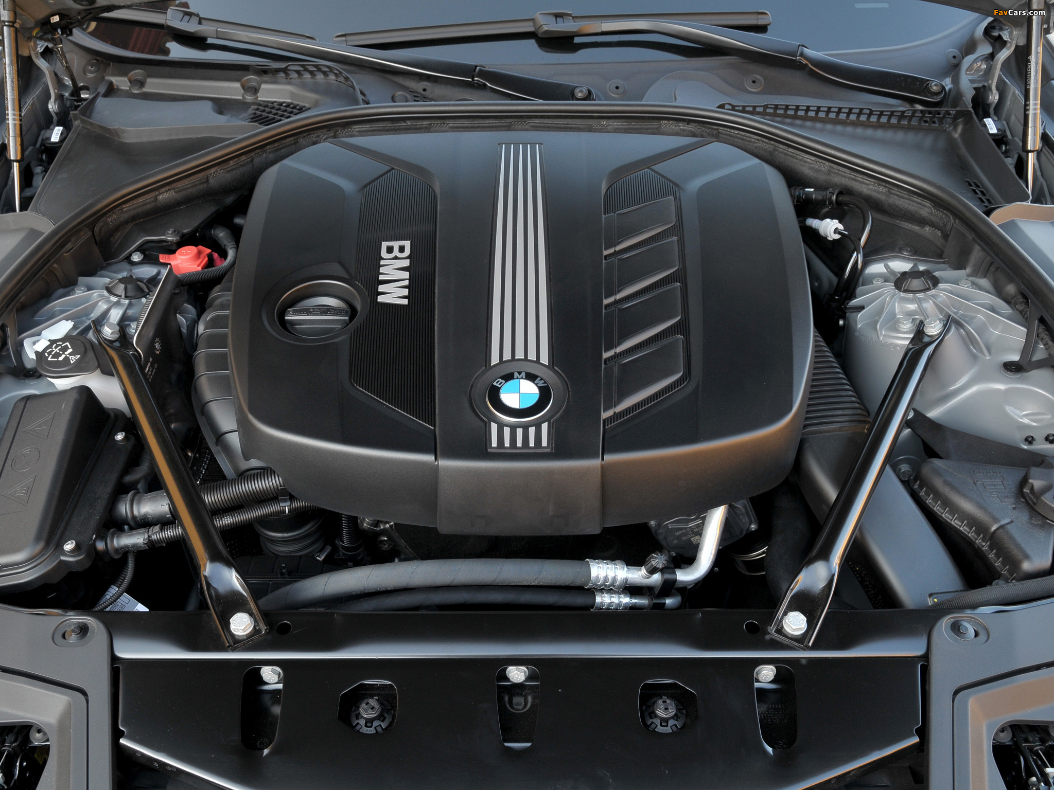 Images of BMW 520d EfficientDynamics Edition (F10) 2011–13 (2048 x 1536)
