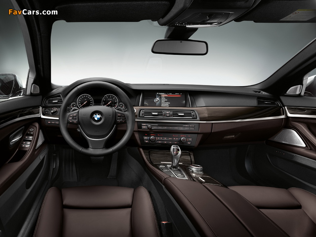Images of BMW 535i Sedan Luxury Line (F10) 2013 (640 x 480)
