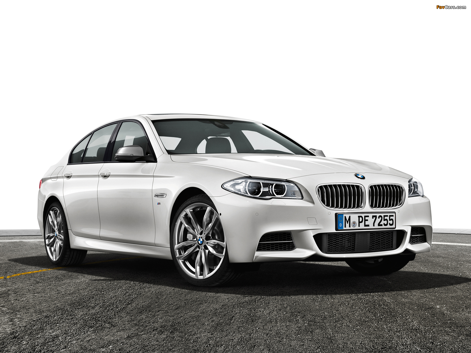Images of BMW M550d xDrive Sedan (F10) 2013 (1600 x 1200)