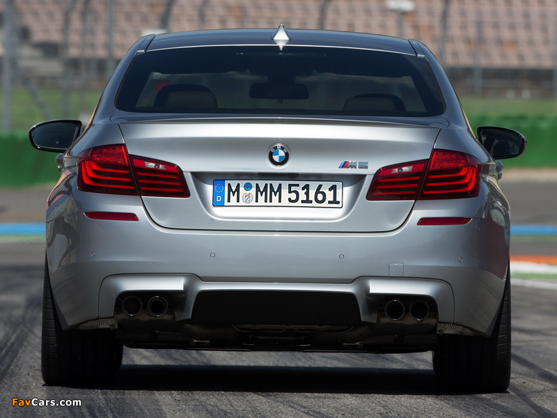 Images of BMW M5 Competition Package (F10) 2013 (800 x 600)