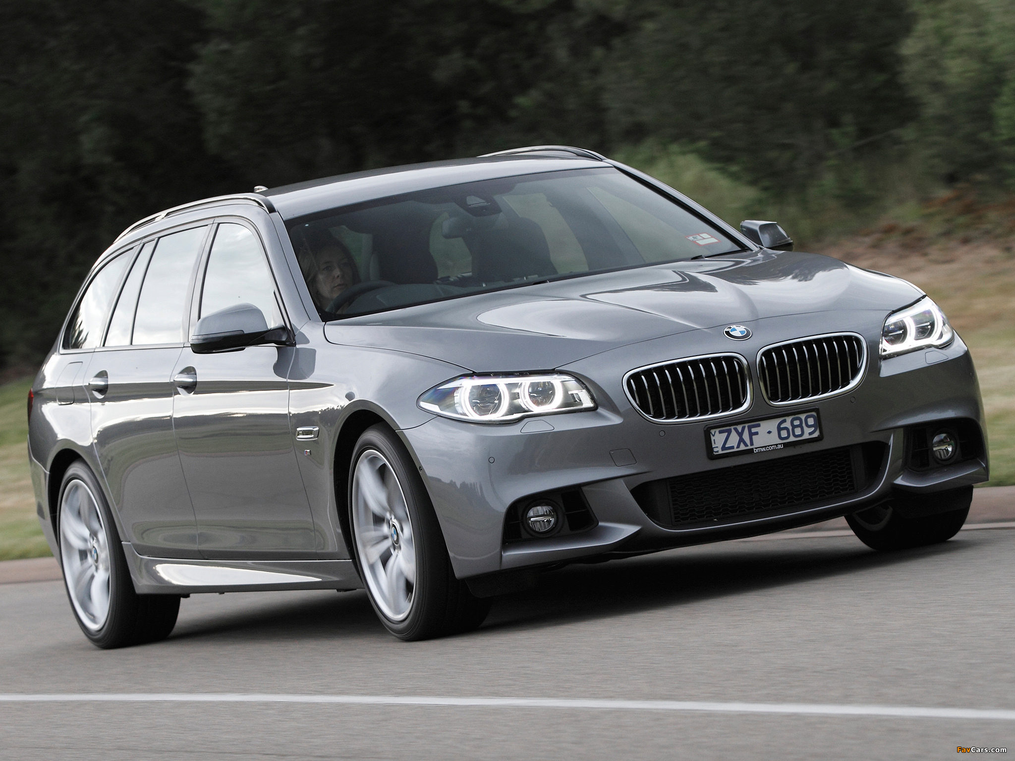 Images of BMW 535i Touring M Sport Package AU-spec (F11) 2014 (2048 x 1536)