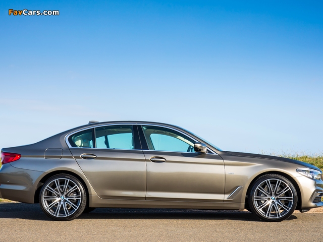 Images of BMW 530d Sedan Luxury Line AU-spec (G30) 2017 (640 x 480)