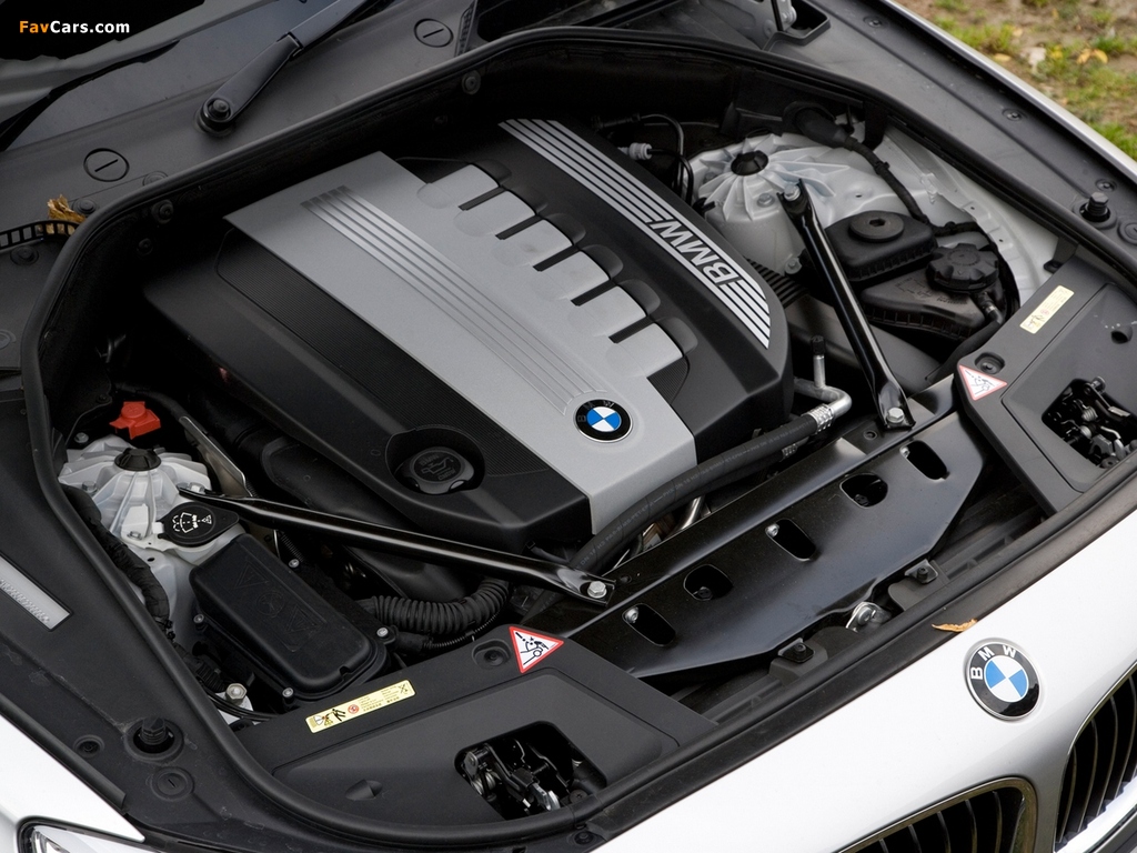 Photos of BMW 530d Gran Turismo UK-spec (F07) 2009–13 (1024 x 768)