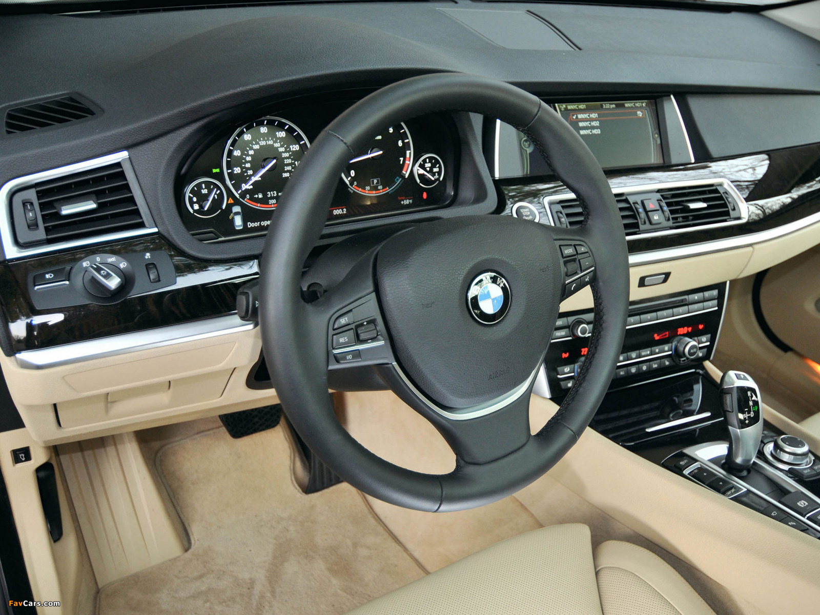 Photos of BMW 550i Gran Turismo US-spec (F07) 2009–13 (1600 x 1200)