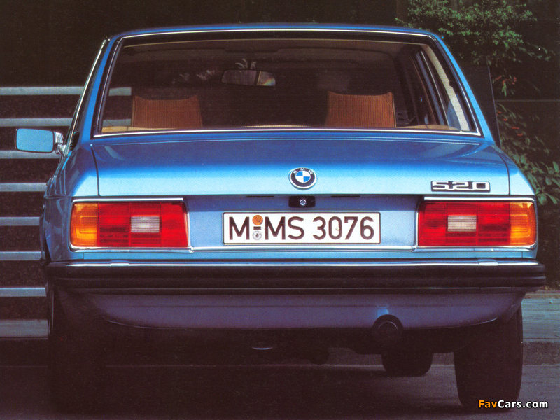 Photos of BMW 520 Sedan (E12) 1976–81 (800 x 600)