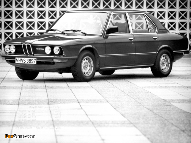 Photos of BMW 528i Sedan (E12) 1977–81 (640 x 480)