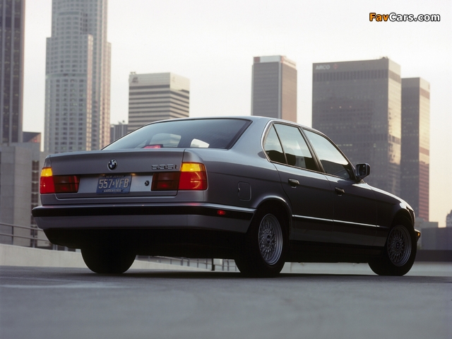 Photos of BMW 535i US-spec (E34) 1987–93 (640 x 480)