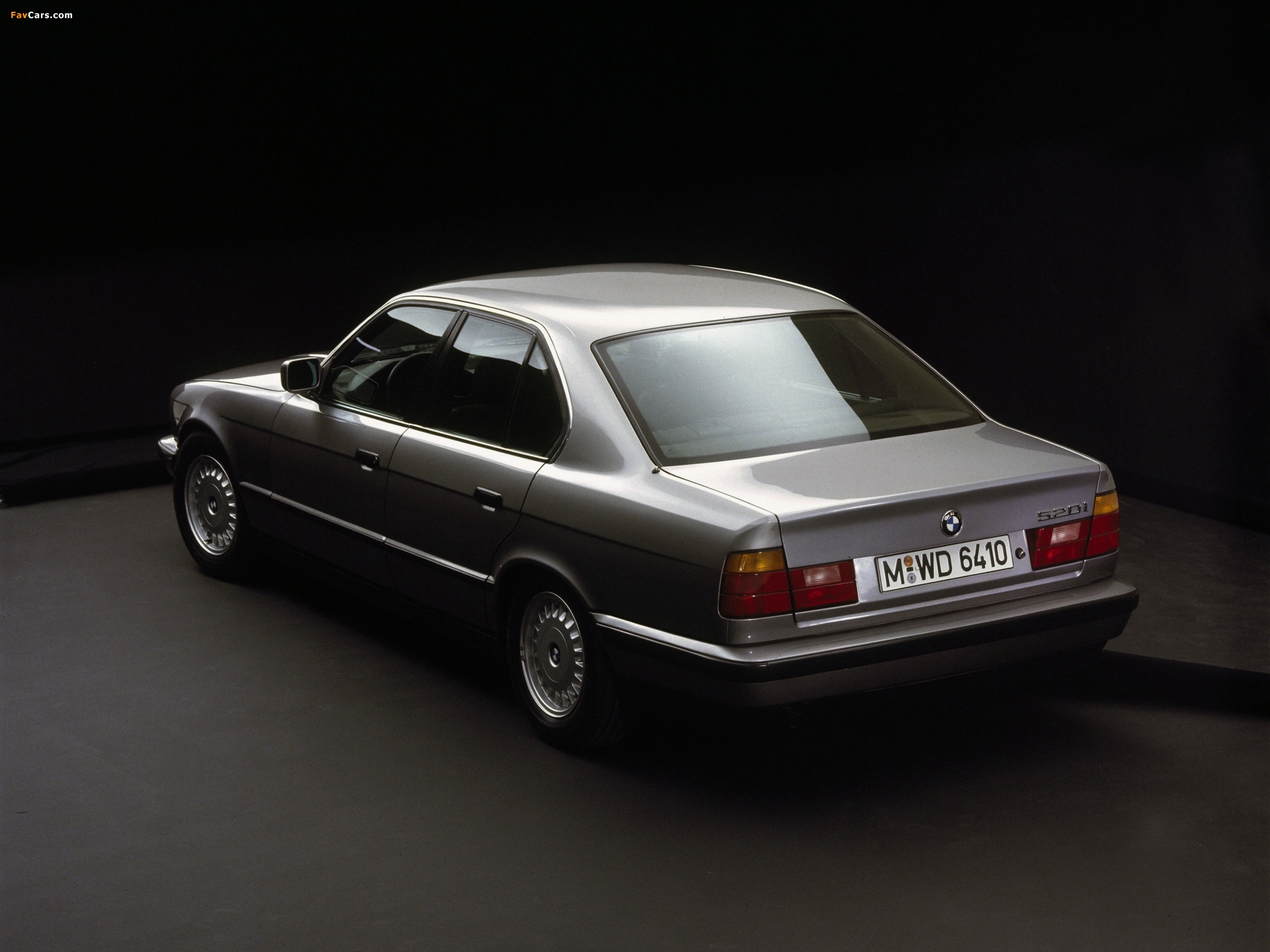 Photos of BMW 520i Sedan (E34) 1987–95 (2048 x 1536)