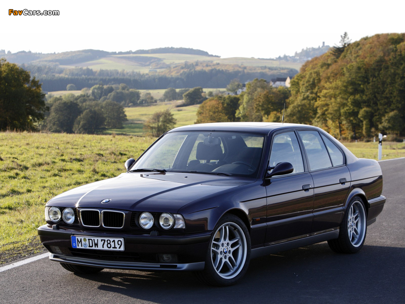 Photos of BMW M5 Sedan (E34) 1994–95 (800 x 600)