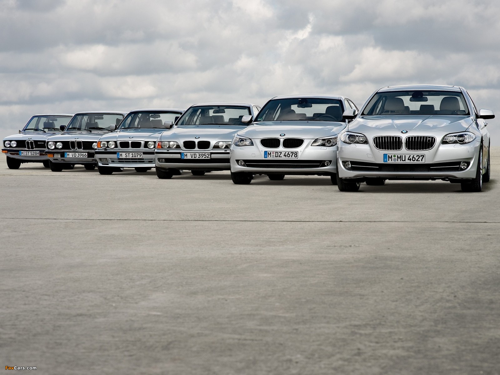 Photos of BMW 5 Series (1600 x 1200)